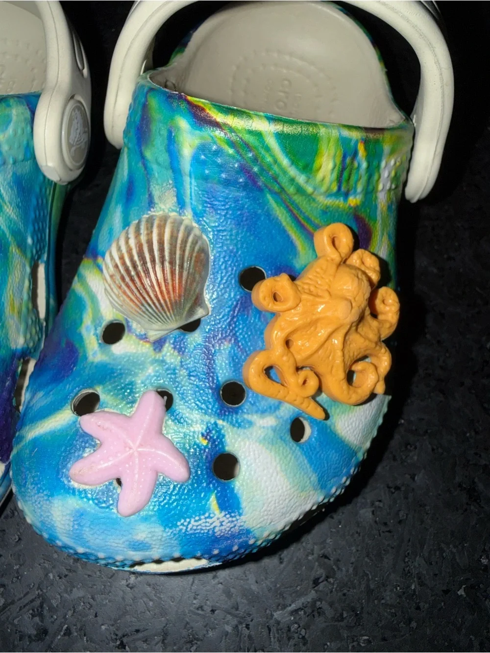 UEC CROCS UNDER THE SEA CLASSIC CLOGS VIBRANT COLORFUL UNDER WATER SEA LIFE SZ 5